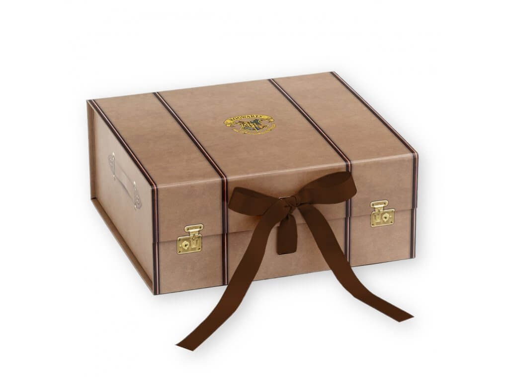 Harry Potter dárkové sady — kufříky a mystery boxy