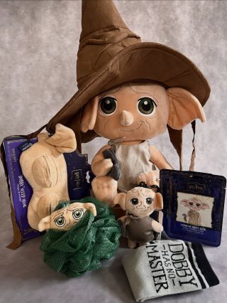 Skřítek Dobby je volný a už nemá jen své ponožky! Nově má ve své kolekci i: Velmi originální pleťovou masku🎭 Spací masku...