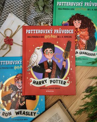 Objevte s dětmi svět Harryho Pottera ⚡️ Kouzelné ilustrace Natalie Smillie oživují Harryho dobrodružství v úžasně...